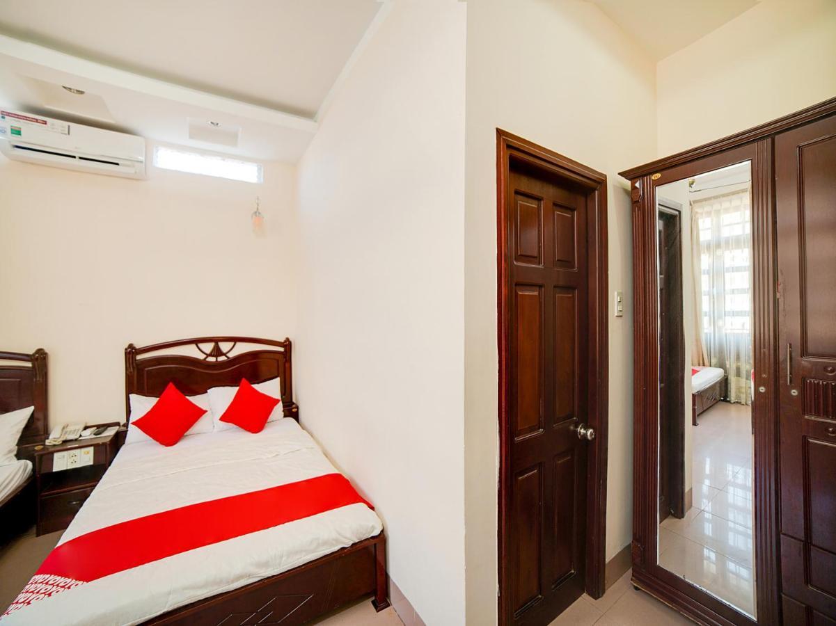 Oyo 563 Phu Thinh Hotel Nha Trang Buitenkant foto