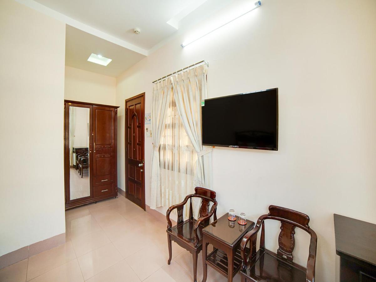 Oyo 563 Phu Thinh Hotel Nha Trang Buitenkant foto