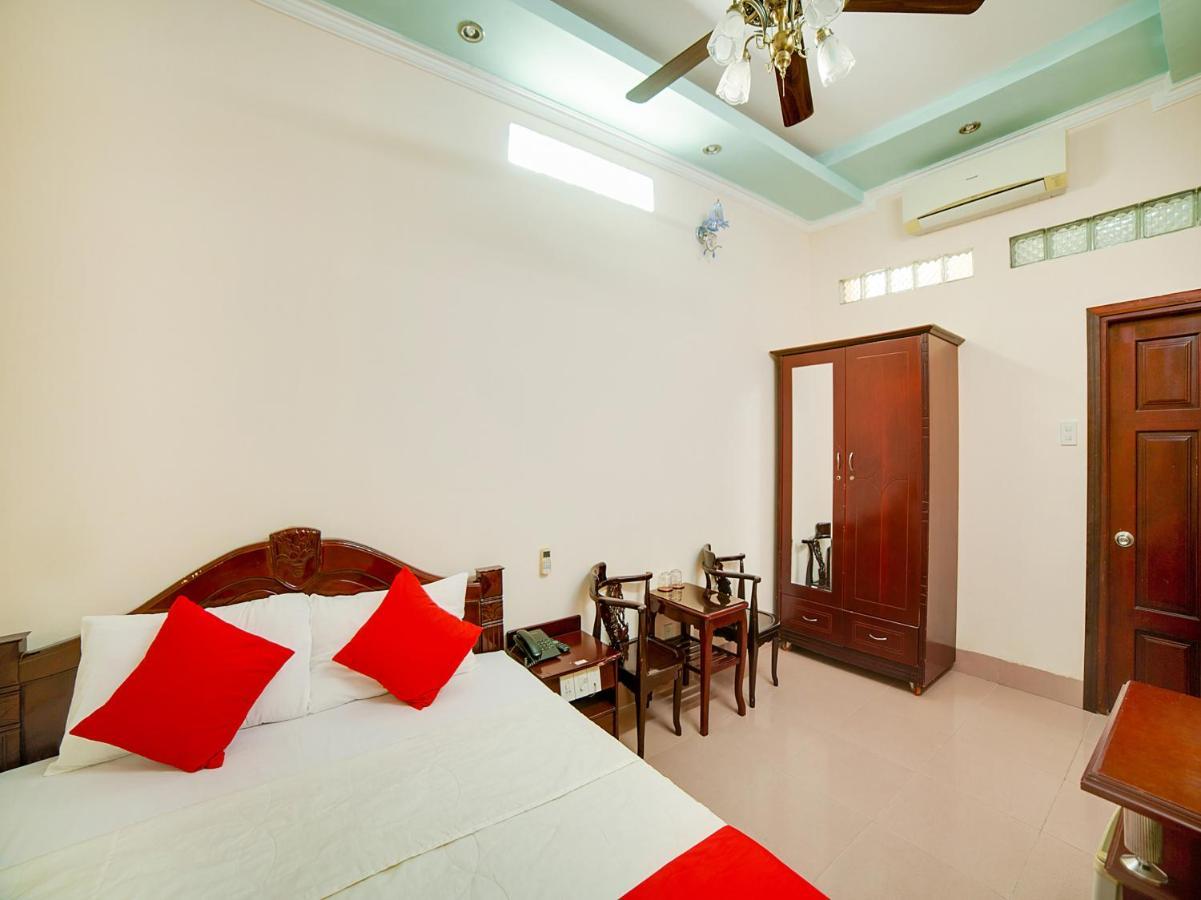 Oyo 563 Phu Thinh Hotel Nha Trang Buitenkant foto